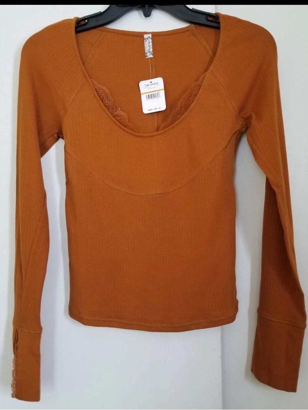 Free People Bit Of Lace Top in Autumn Pearl - NWT - Picture 2 of 8